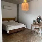 Bed & Breakfast The Iskemleci Nicosia