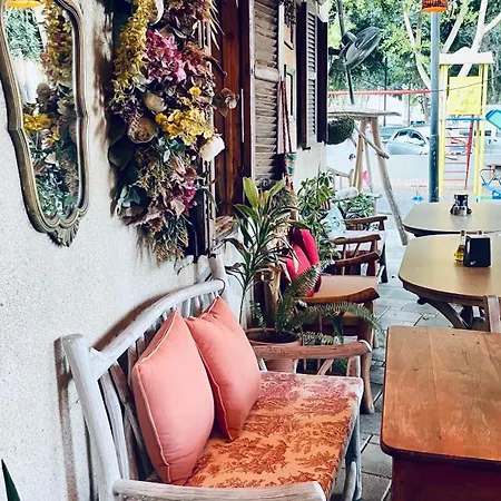 Alojamento de Acomodação e Pequeno-almoço The Iskemleci Nicósia