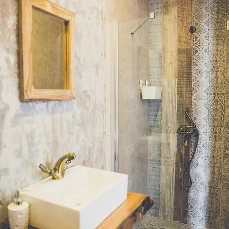 The Iskemleci 4* Nicosia